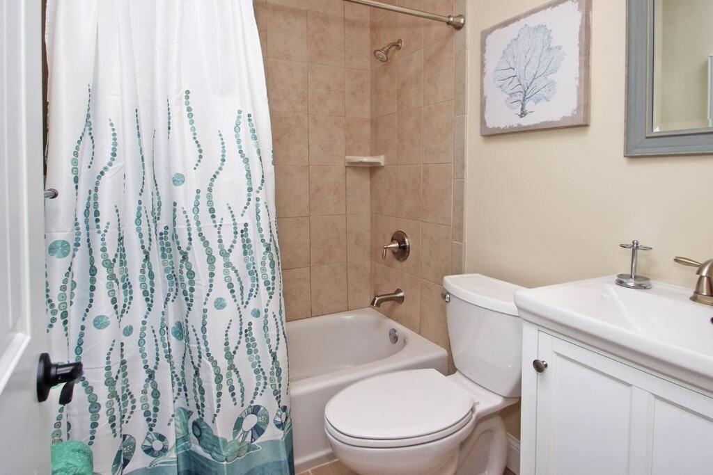 Cute 2 Bedroom, 2 Bath Condo At Folly Field Beach Hilton Head Island Exteriér fotografie