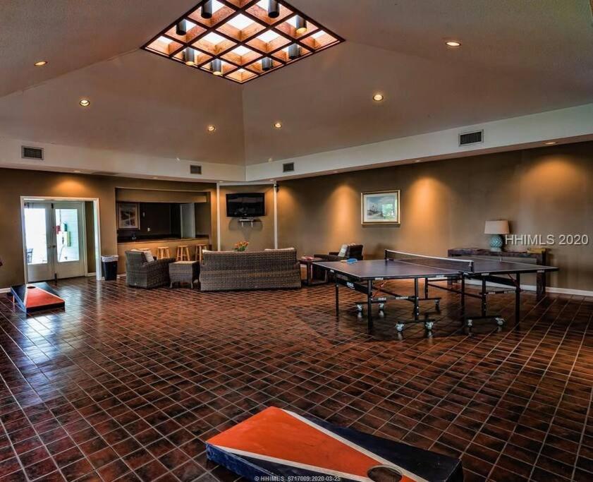 Cute 2 Bedroom, 2 Bath Condo At Folly Field Beach Hilton Head Island Exteriér fotografie