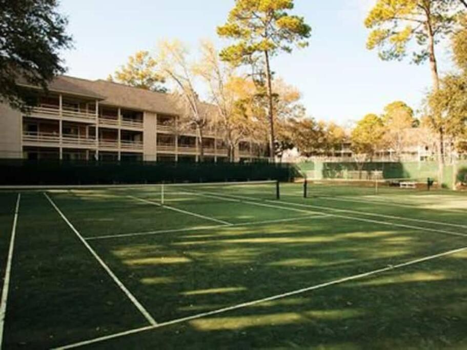 Cute 2 Bedroom, 2 Bath Condo At Folly Field Beach Hilton Head Island Exteriér fotografie