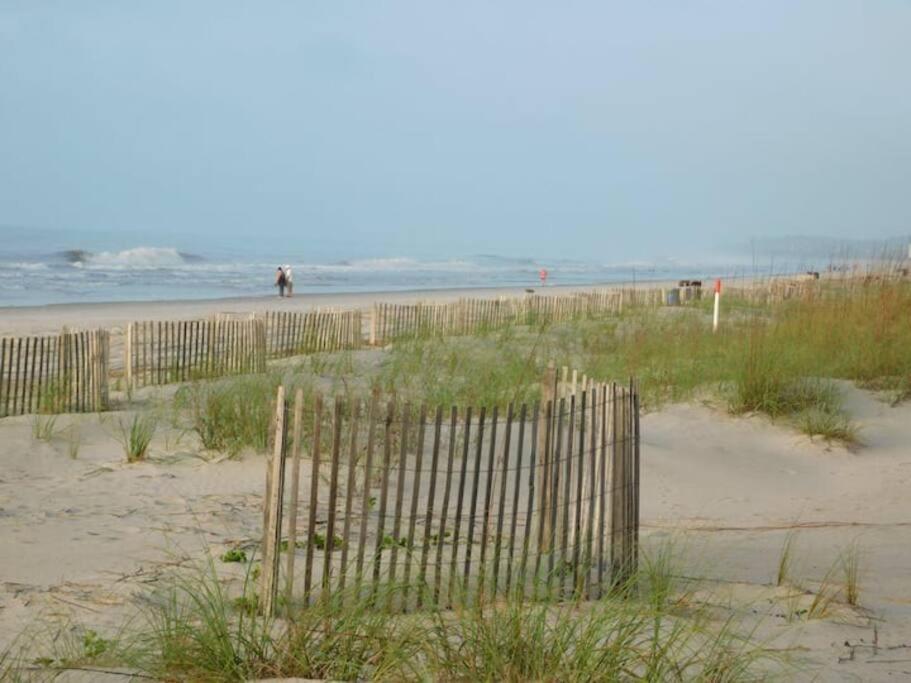 Cute 2 Bedroom, 2 Bath Condo At Folly Field Beach Hilton Head Island Exteriér fotografie